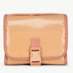 Calpak Terra Hanging Toiletry Bag in Canyon